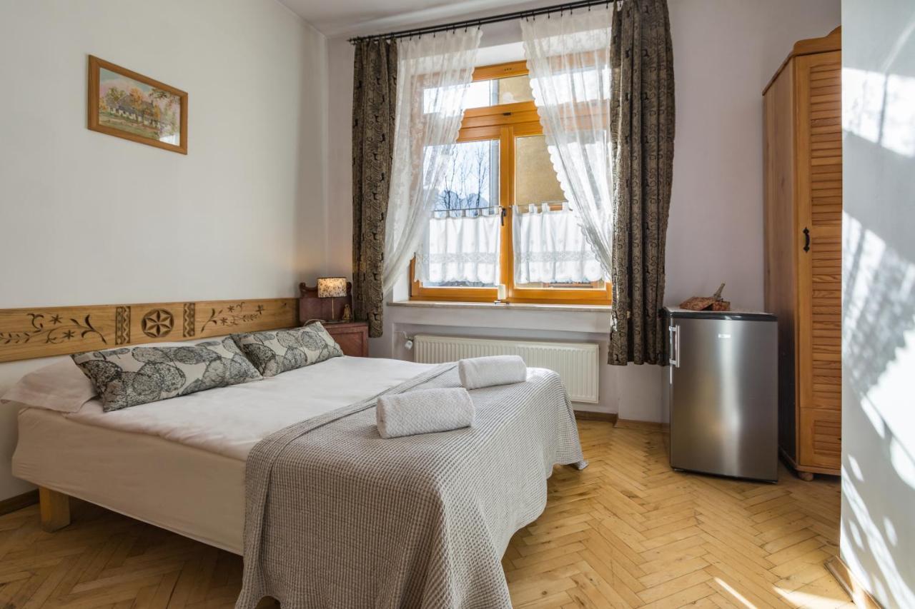 Pokoje I Apartamenty Krupowki 36 ザコパネ エクステリア 写真